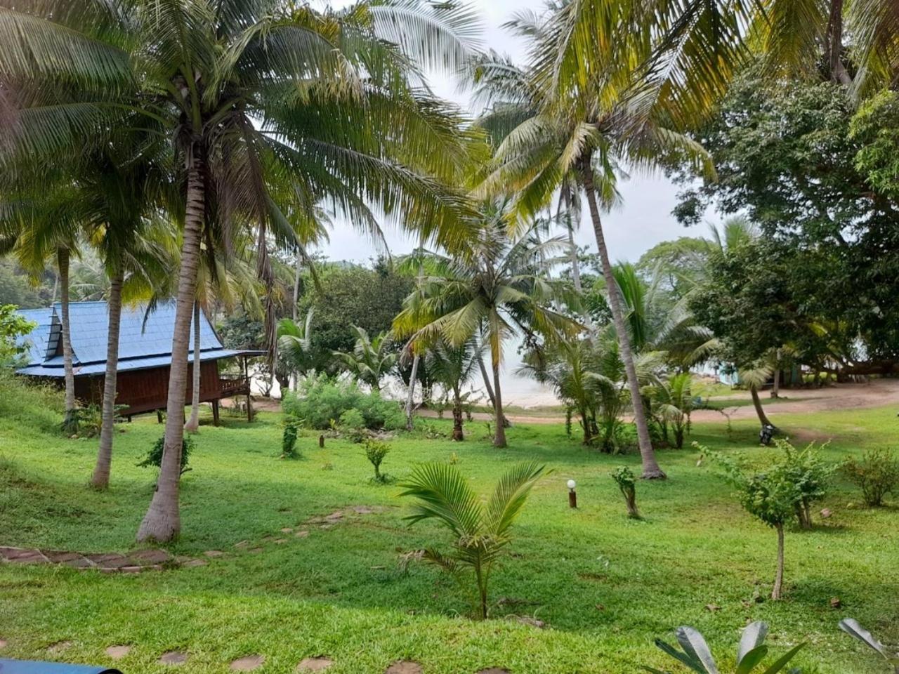 Koh Talu Island Resort Bang Saphan Noi Exterior photo