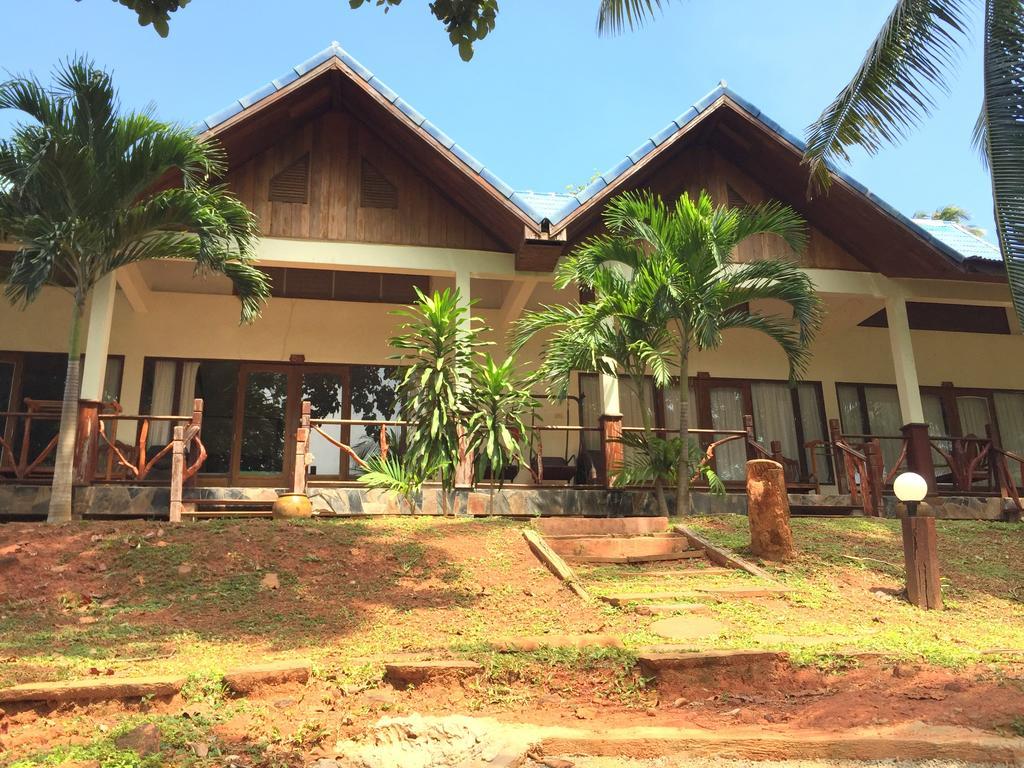 Koh Talu Island Resort Bang Saphan Noi Exterior photo